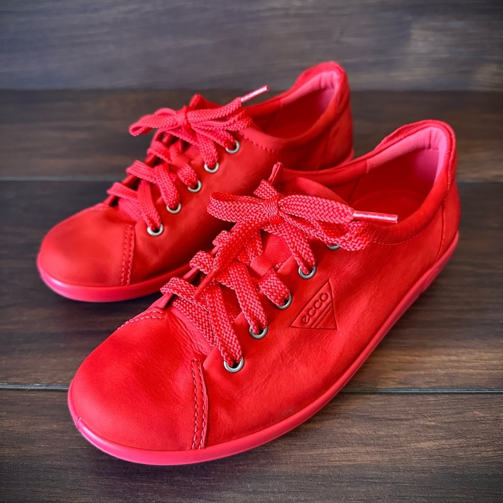Ecco women Red Sneakers